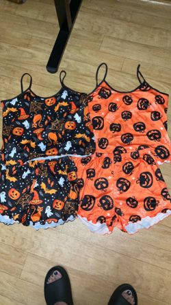 Halloween womens sleep set new no tags