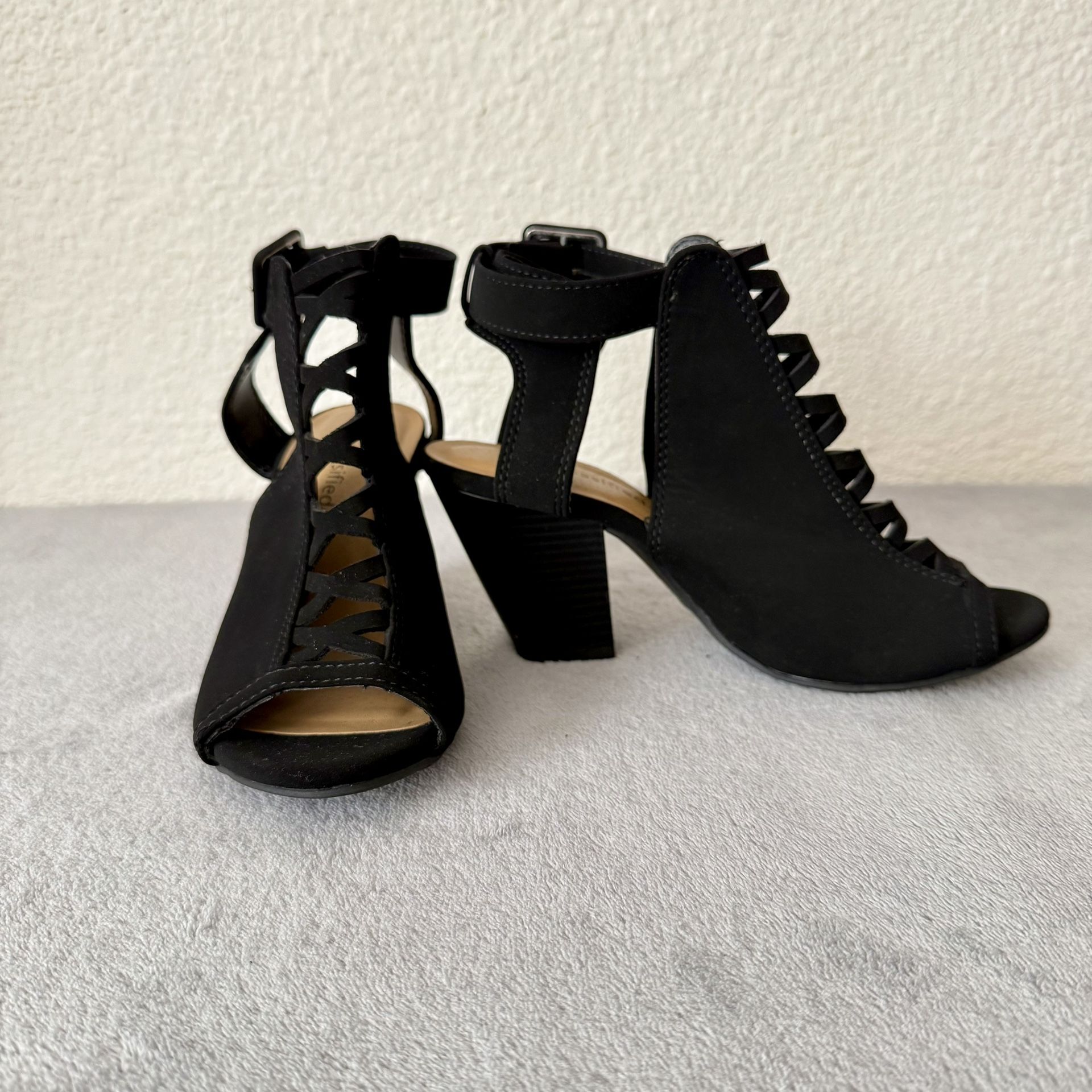 City Classified Black Open Toe Heel Booties Women Size 5.5