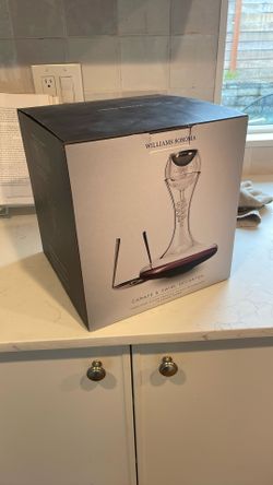 Williams Sonoma Decanter
