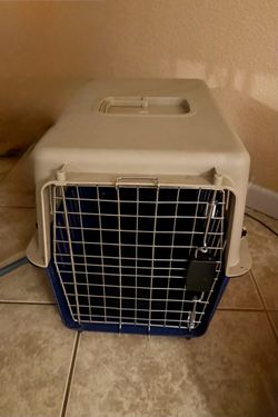 Hard Shell Pet Travel Carrier Crate