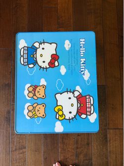 hello kitty mini foldable table