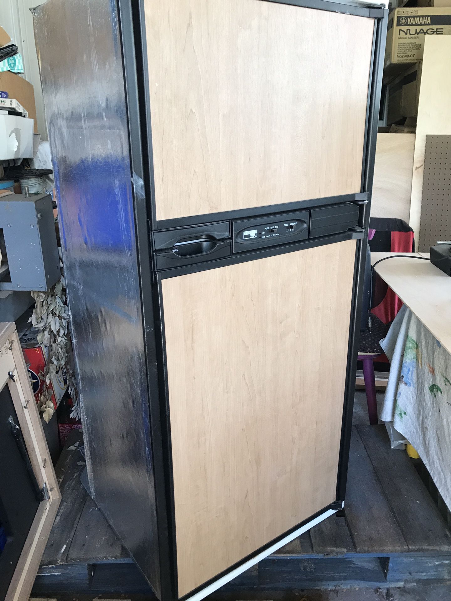 RV refrigerator Norcold N611RT