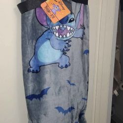 Disney Stitch Blanket Halloween 🎃