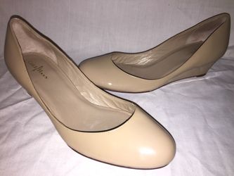 Cole haan patent leather wedges size 8.5 "very nice"
