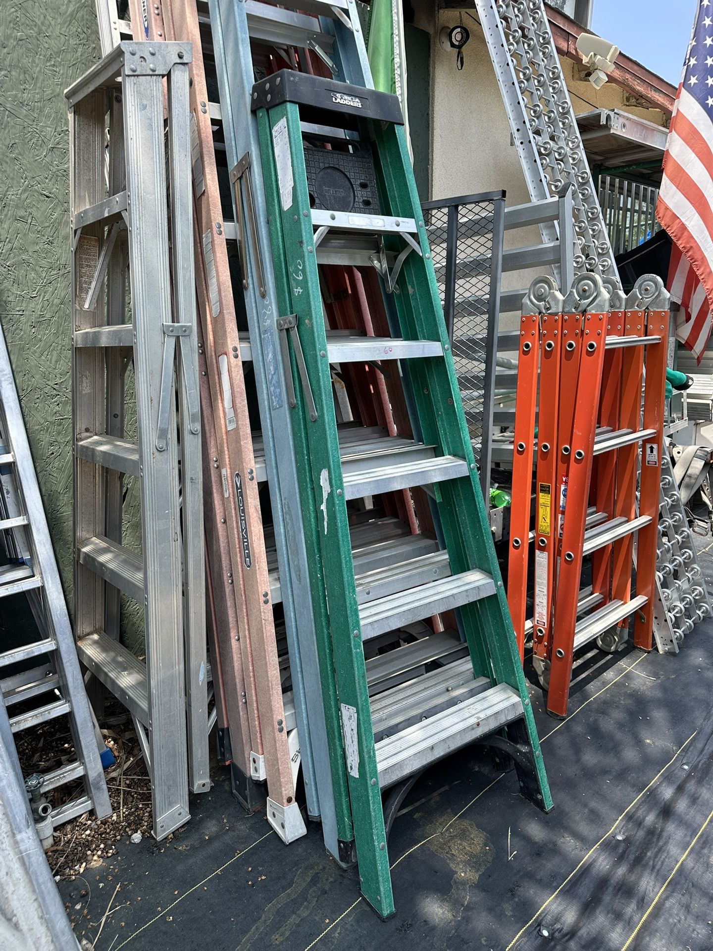 Green 6ft Ladder