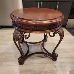 Cherry Wood End Table 