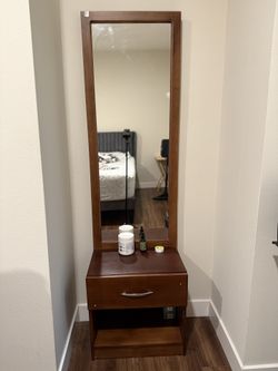 Compact Dressing Table with Shelf and Mirror