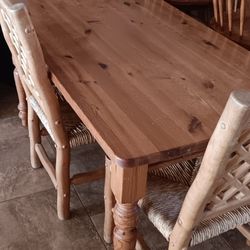 Solid Wood Table And 4 Chais $100