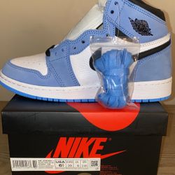 Nike Jordan 1 Retro UNC