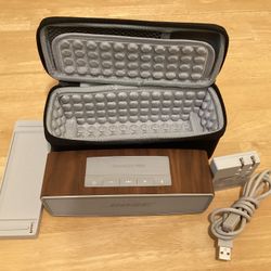 BOSE SOUNDLINK MINI BLUETOOTH SPEAKER II