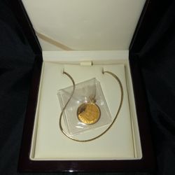 GoldQuest Pope And The Jubilee Coin Pendant
