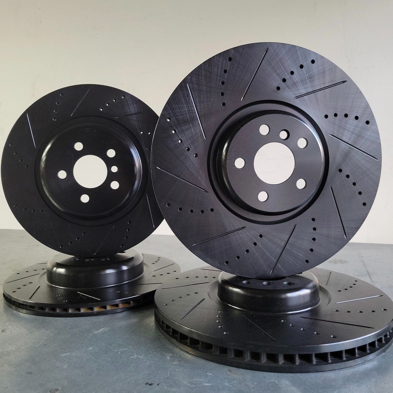 2021 2022 BMW Alpina XB7 Front & Rear Drilled & Slotted Zinc Coated Brake Rotors