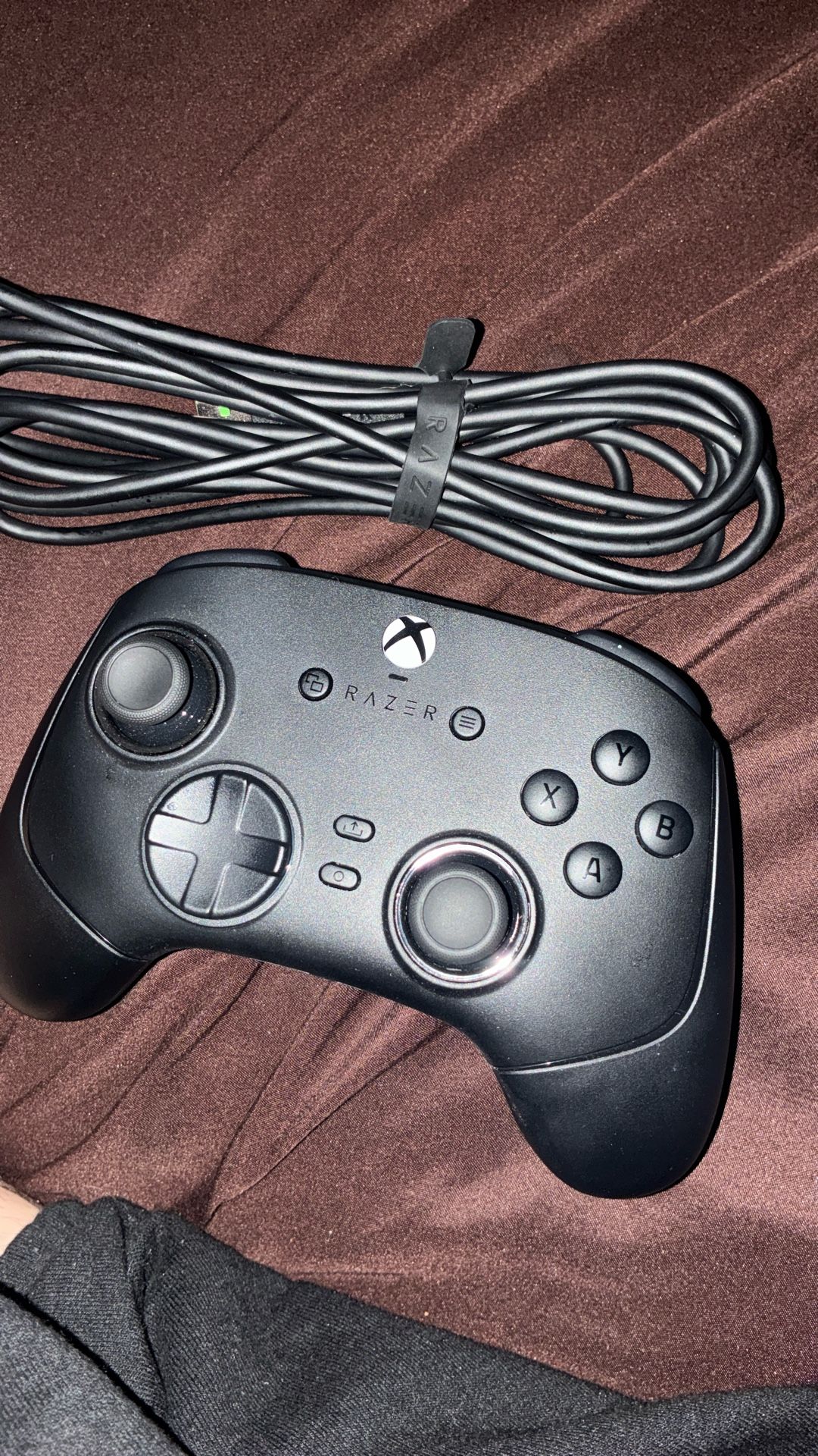 Razer Wolverine v3 TE