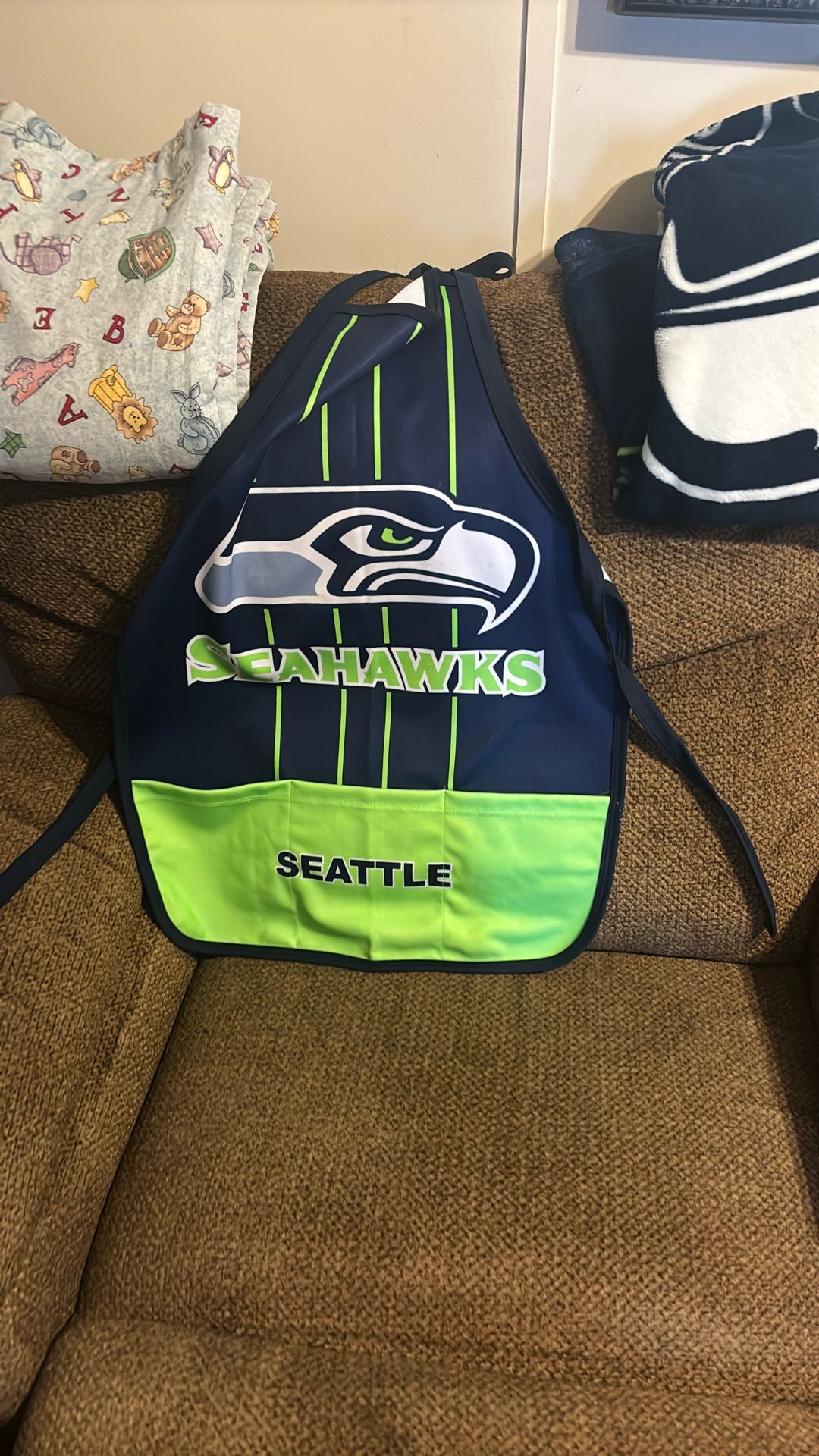 Seahawks Apron