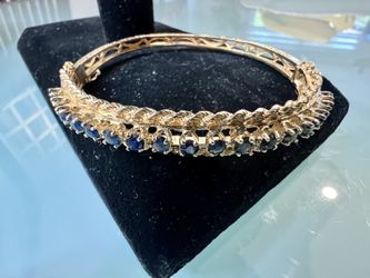 💙 14KT Yellow Gold Blue Sapphire Ladies Bangle Bracelet