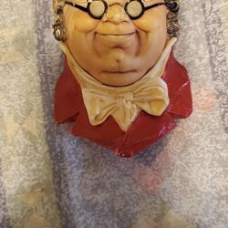 Vintage Mr.  Pickwick Dickens BOSSOM ENGLAND  Chalk Head Plaque.  