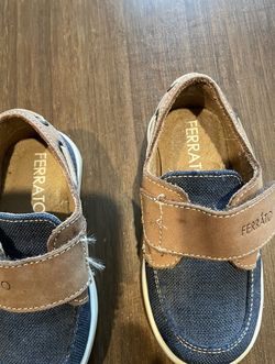 Ferrato kids shoes size 8 kids for Sale in Hacienda Heights CA
