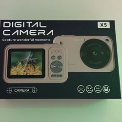 X5 Compact Digital Camera 48MP 16x Optical Zoom Full HD Black f/2.2 Lens