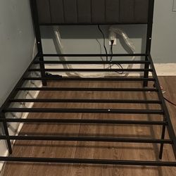 Bed frame Twin