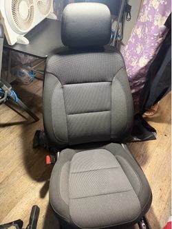 Chevy travers seats