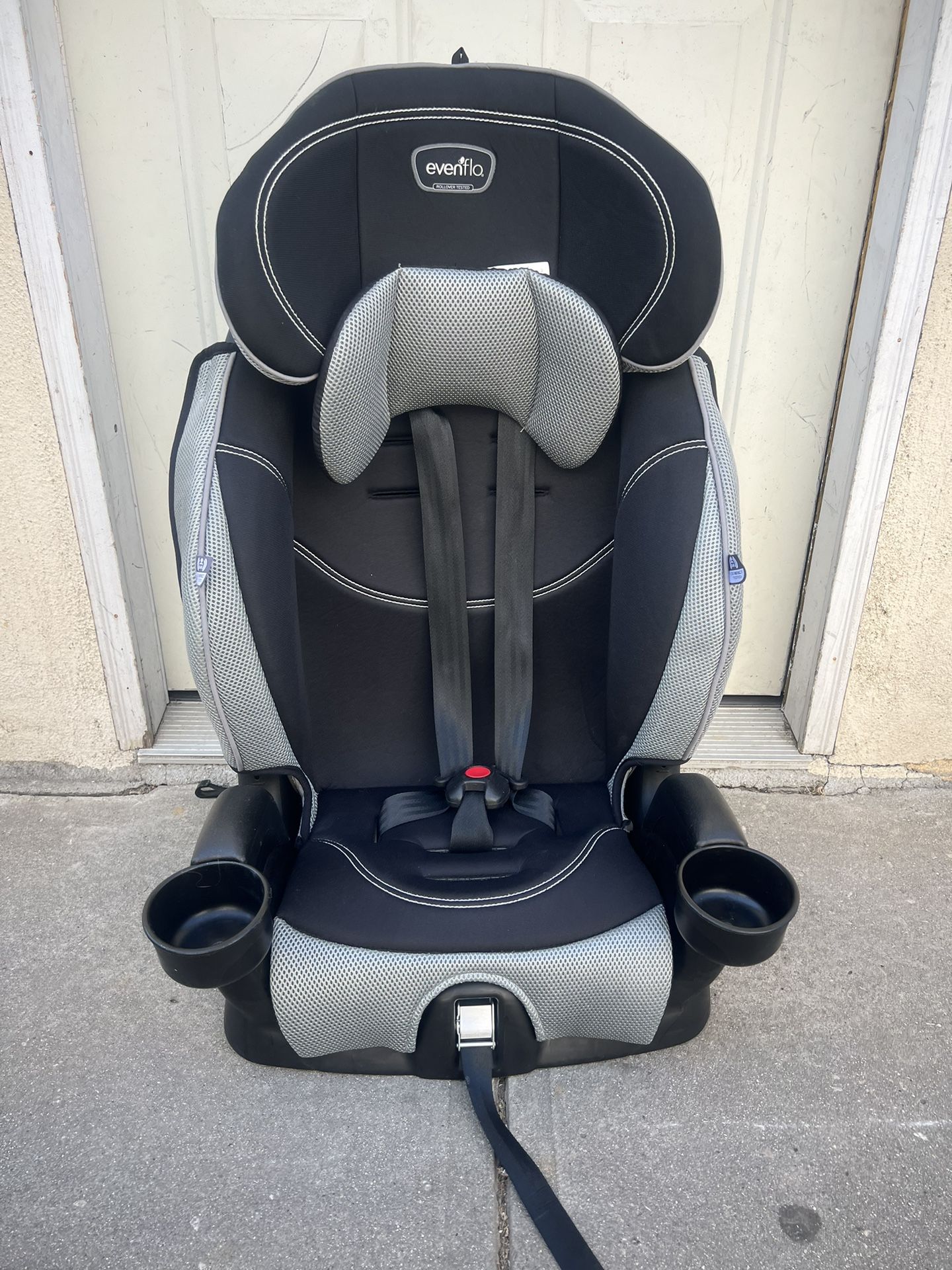 EVENFLO BOOSTER CAR SEAT