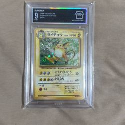 Pokemon TCG 1996 Raichu Holo