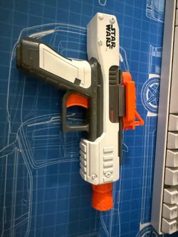 Nerf Star Wars stormtrooper pistol dart blaster