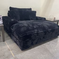 Black Oversized Chair Chaise - Soft Fur Like Fabric - Cuddler Chair