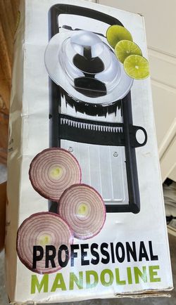Mandoline/Slicer for Vegetables
