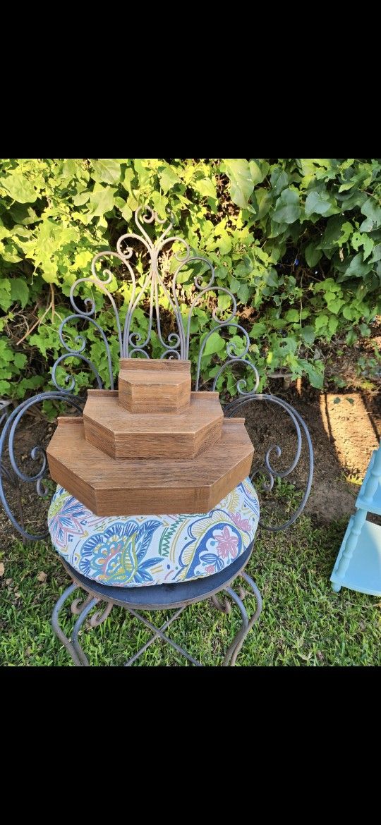 Wood Riser for Sale in City Of Industry, CA - OfferUp