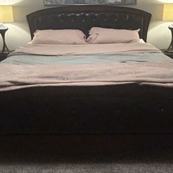 King Size Bedroom Set - Mattress Not included 