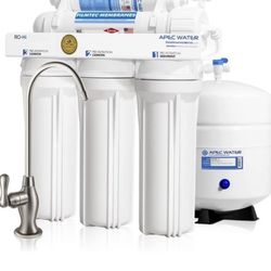 Reverse osmosis system instalation and filters replacement