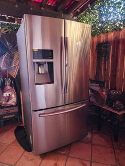 Samsung French Door Refrigerator
