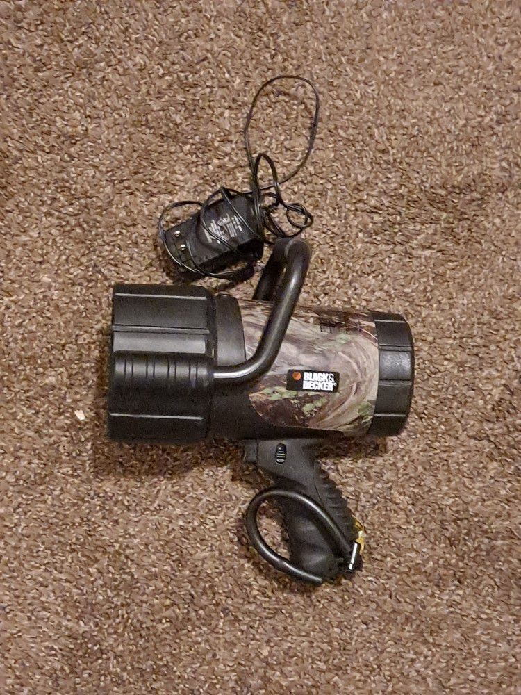 Black And Decker Rechargeable Flashlight 