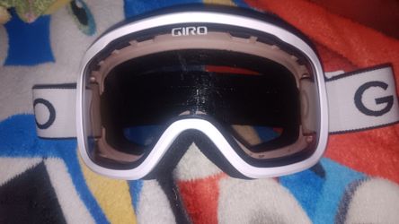 Giro snow goggles all sizes adjustable strap