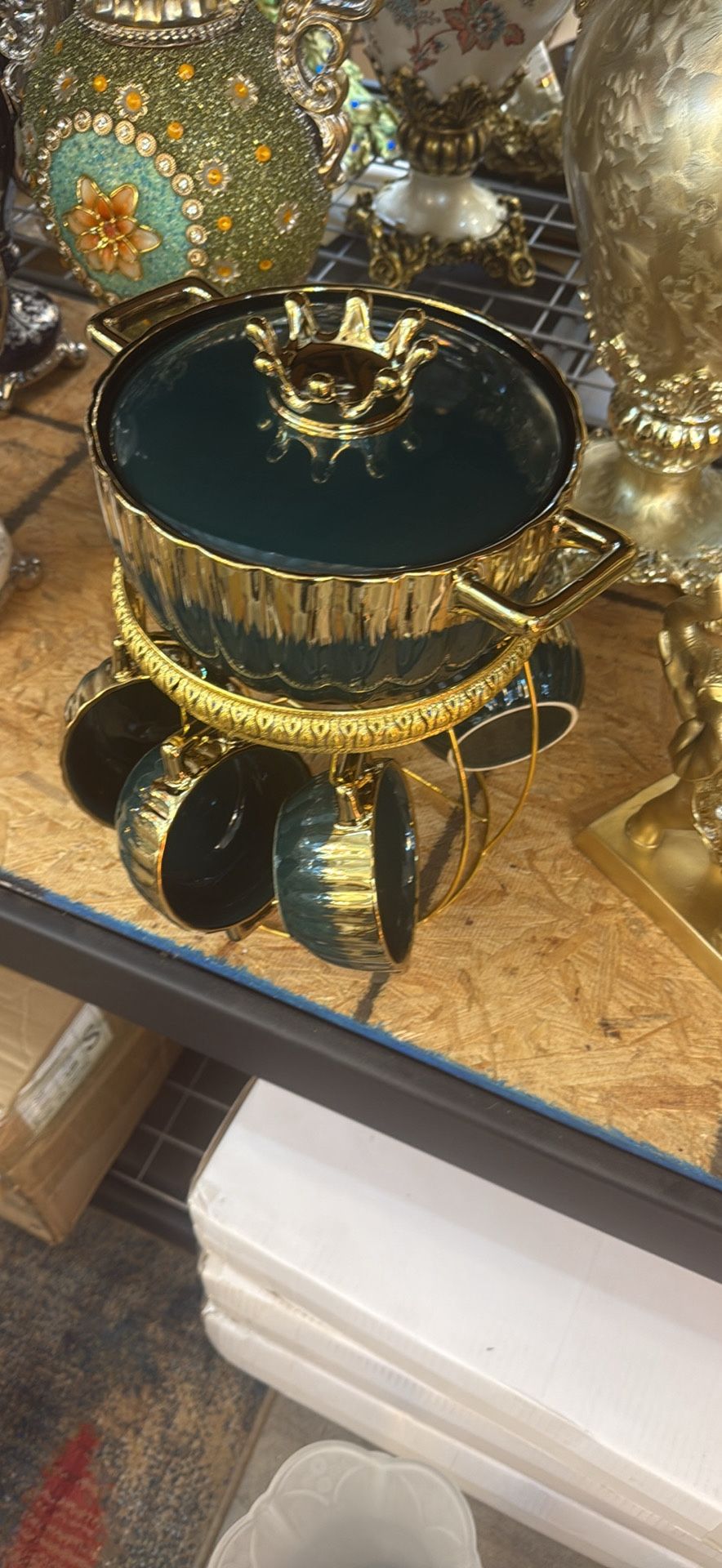 Luxury Ceramic Tea And Coffe Set With Gold Accent- Pot With 6 Cups& Stand
