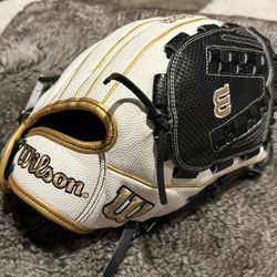 A2000 Wilson