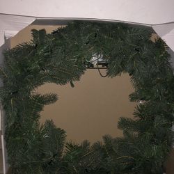 Christmas wreath/ Corona navideña