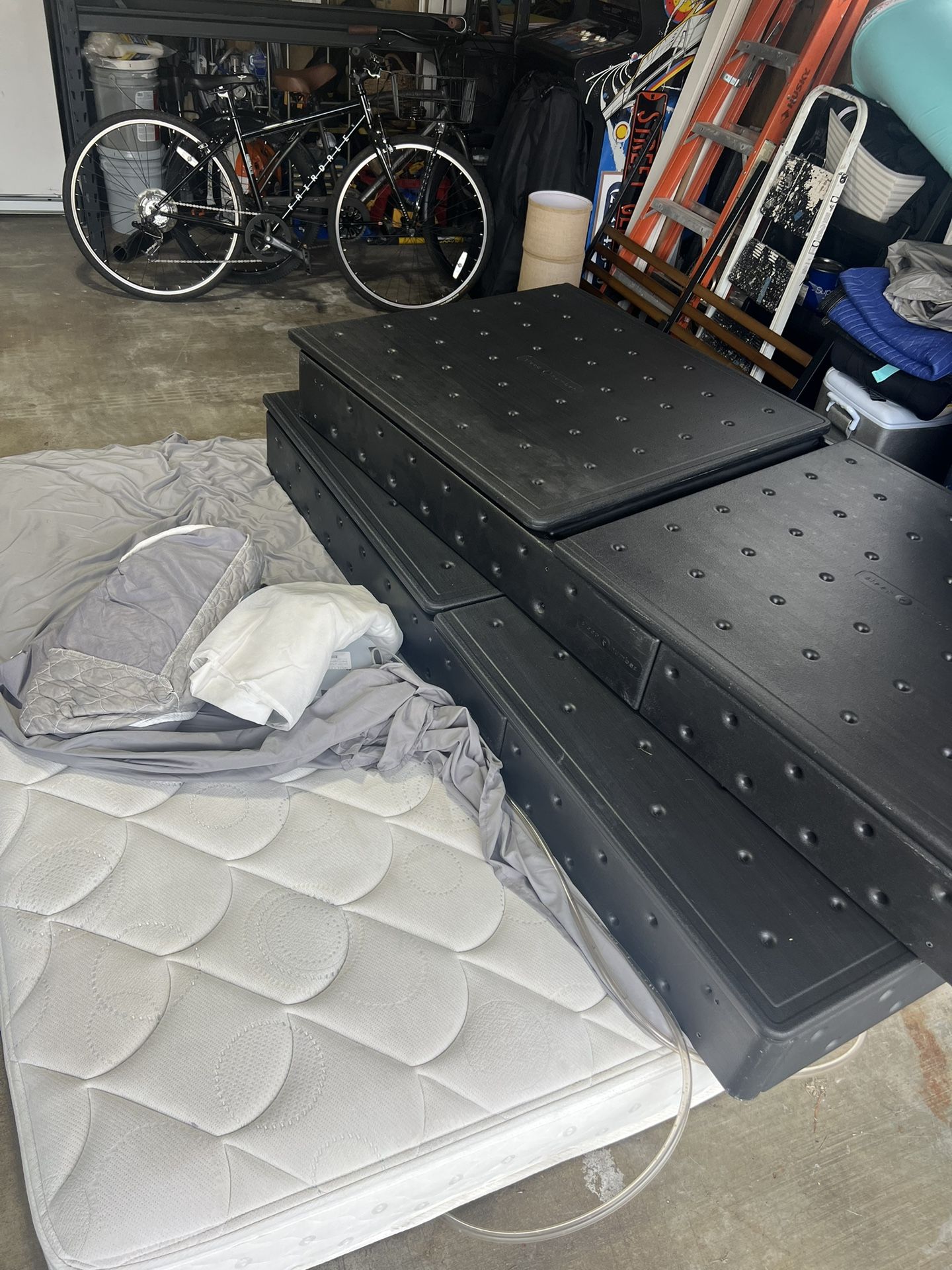 FREE King Size Sleep Number Bed And Frame