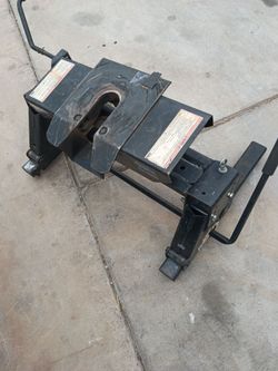 5th wheel hitch