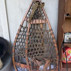 Antique Snow Shoes 