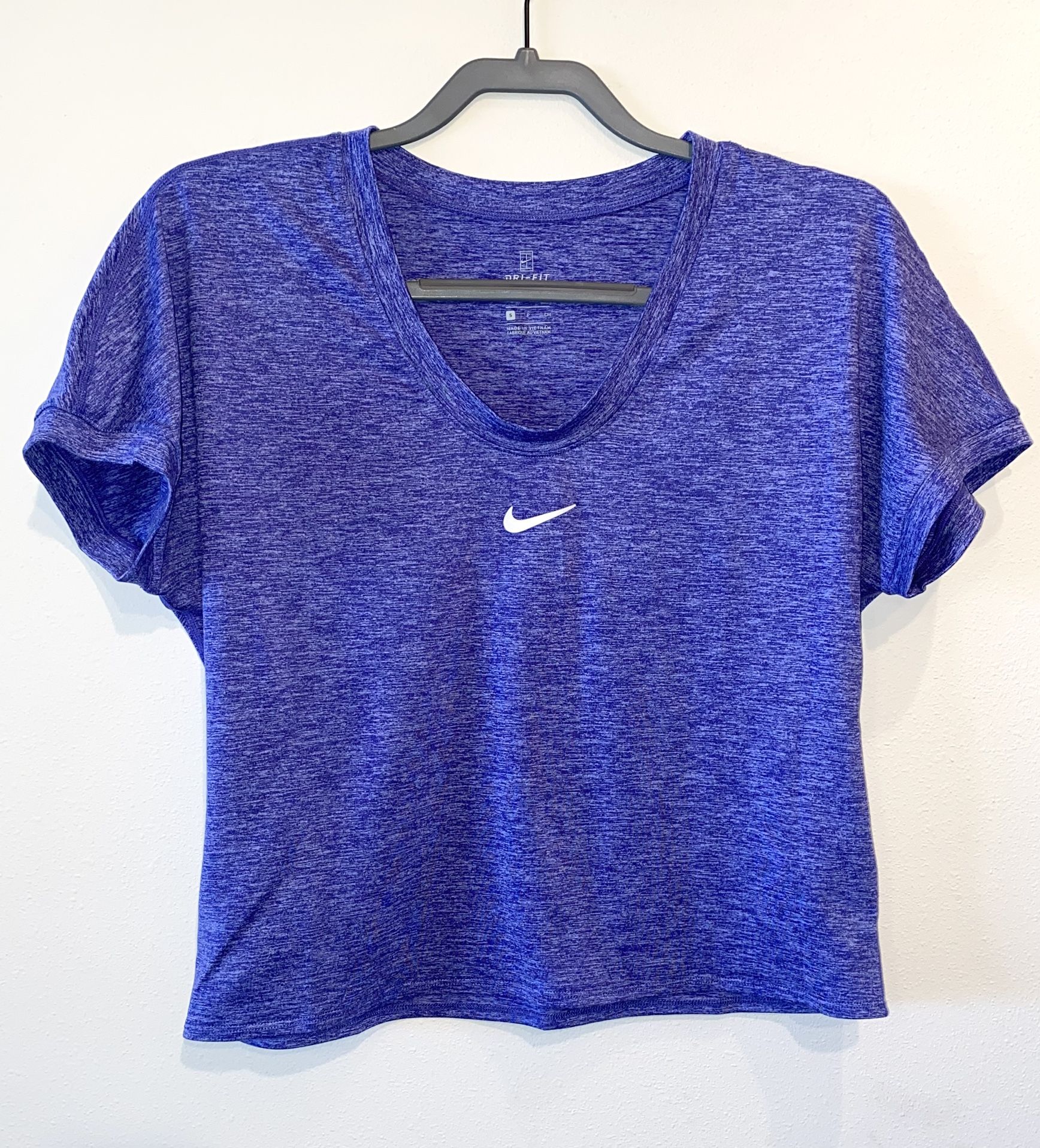 Nike Women's Blue Athletic Top