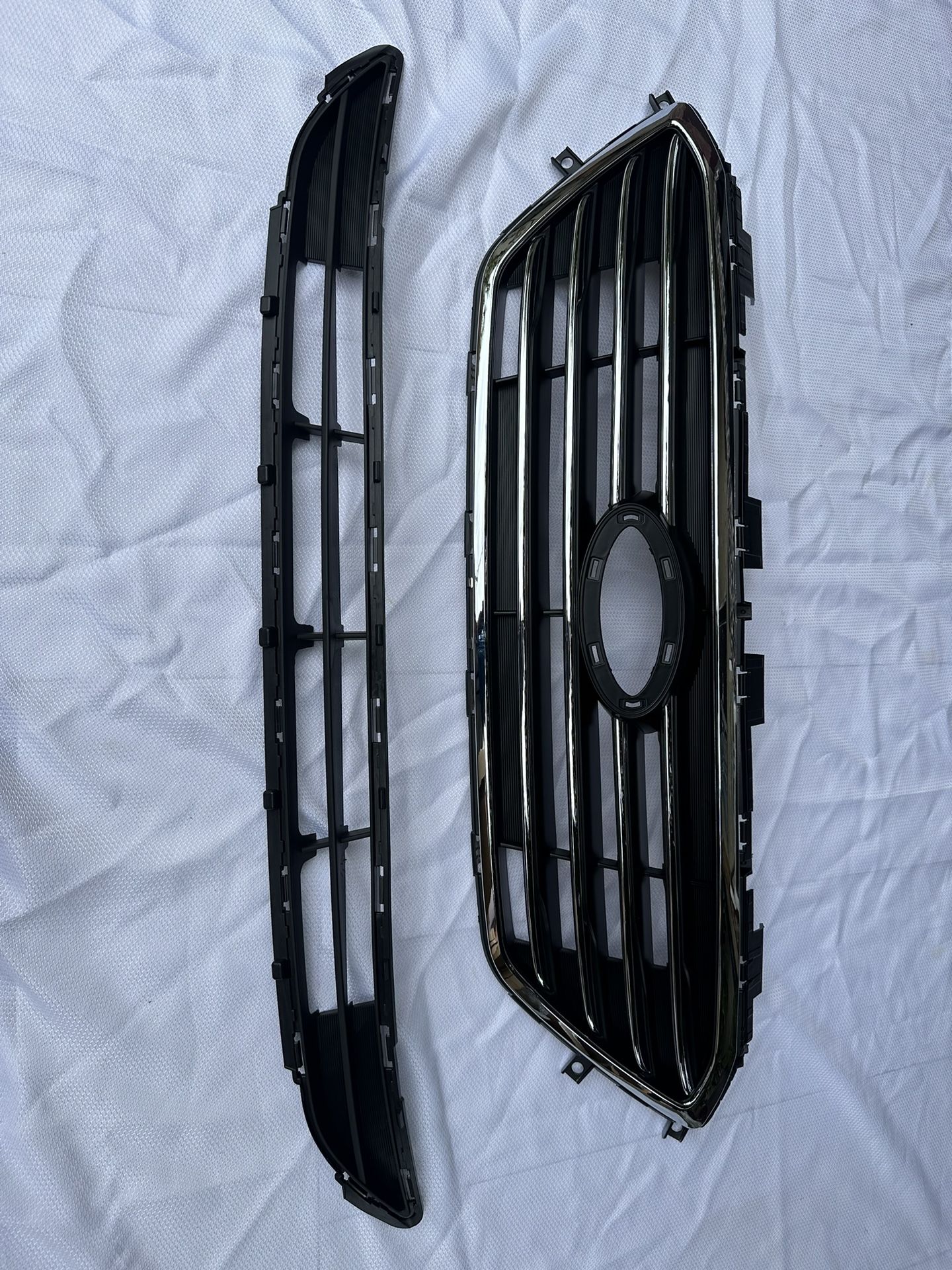 Hyundai Sonata upper and lower grill year 2015 to 2017