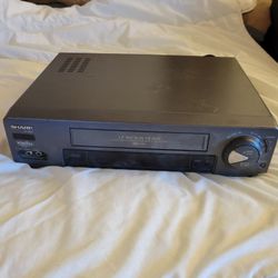 Sharp VC-A556 VHS VCR Player 