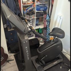 Matrix U50 Upright Bike