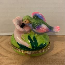 Vintage Darice Mini Porcelain Spring Egg & Bird Shape Trinket Box B1