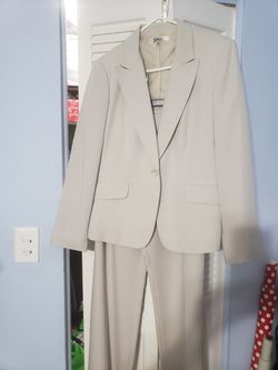 Emily office suit size 14