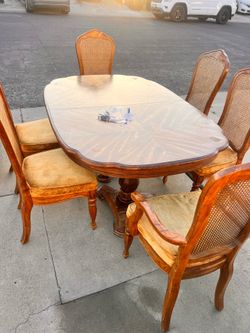 Tables/Night Stand/Bar Cart
