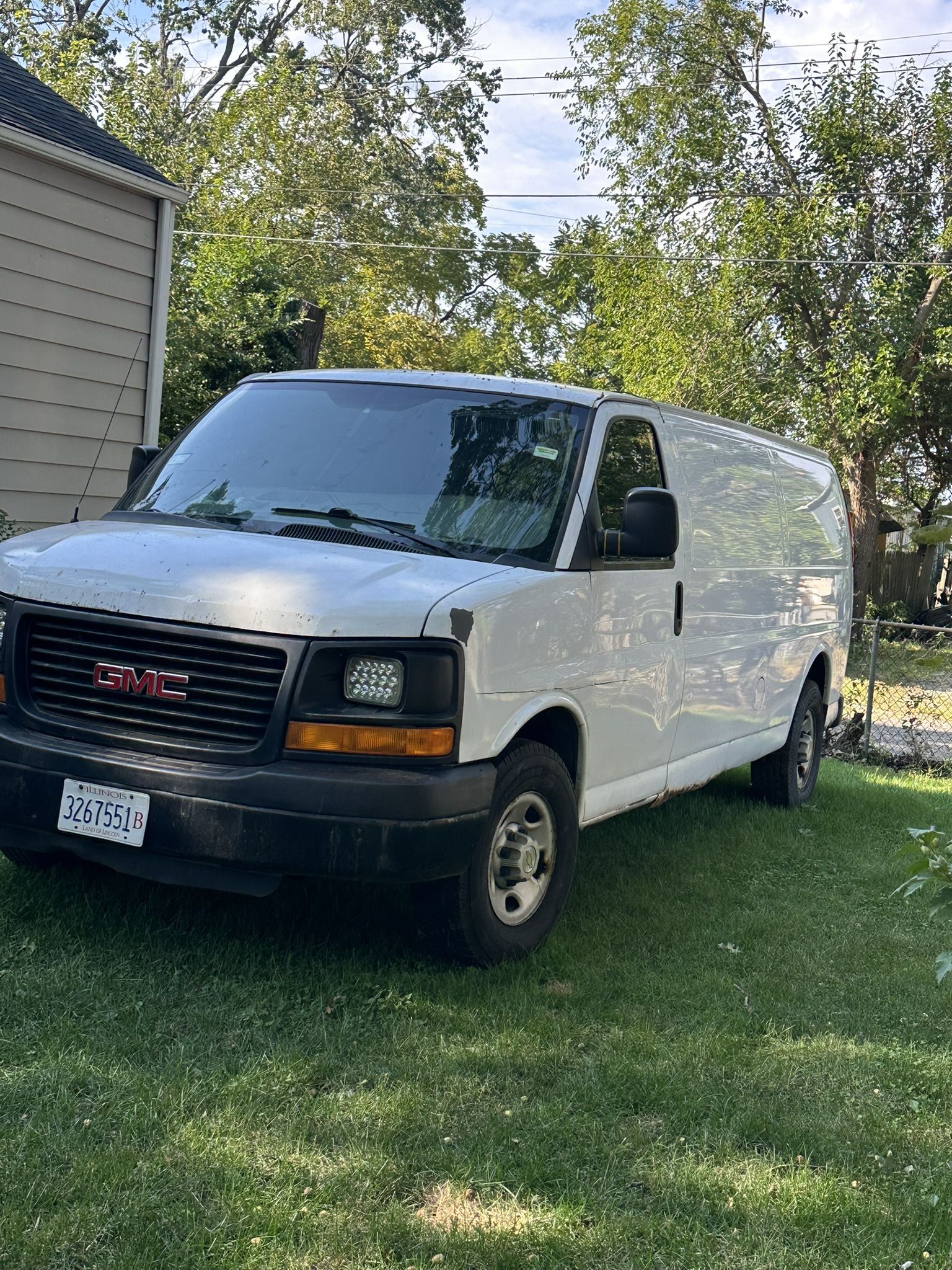 2012 GMC Savana
