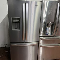 Whirlpool 30 inch French door stainless steel refrigerator/neveta tres puertas